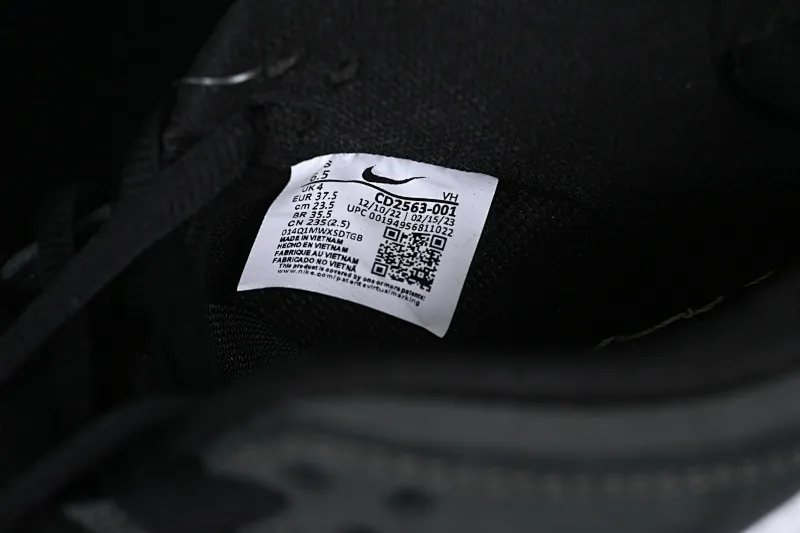 All categories Nk SB Dunk series Nk SB Dunk Low low-top sneakers F version Nk SB Dunk Low Pro ISO raw rubber black and white Dunk series retro low-top casual sports skateboard shoes CD2563-001
